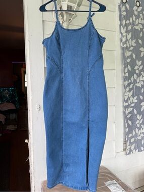 SHEIN XXL- Denim Bodycon Midi Dress – Sleeveless